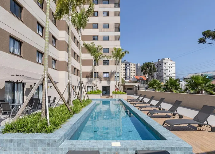 Roomo Curitiba One House Residencial